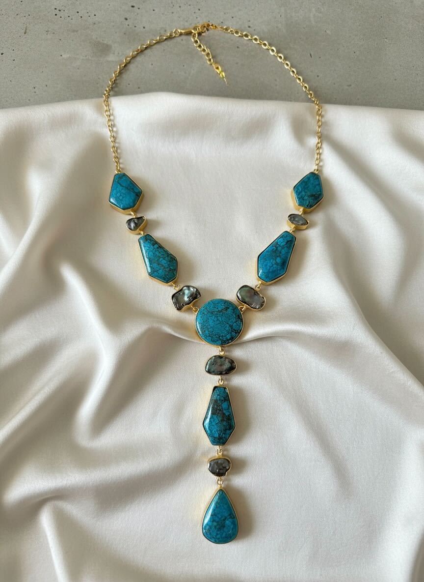 TURQUOISE DROP