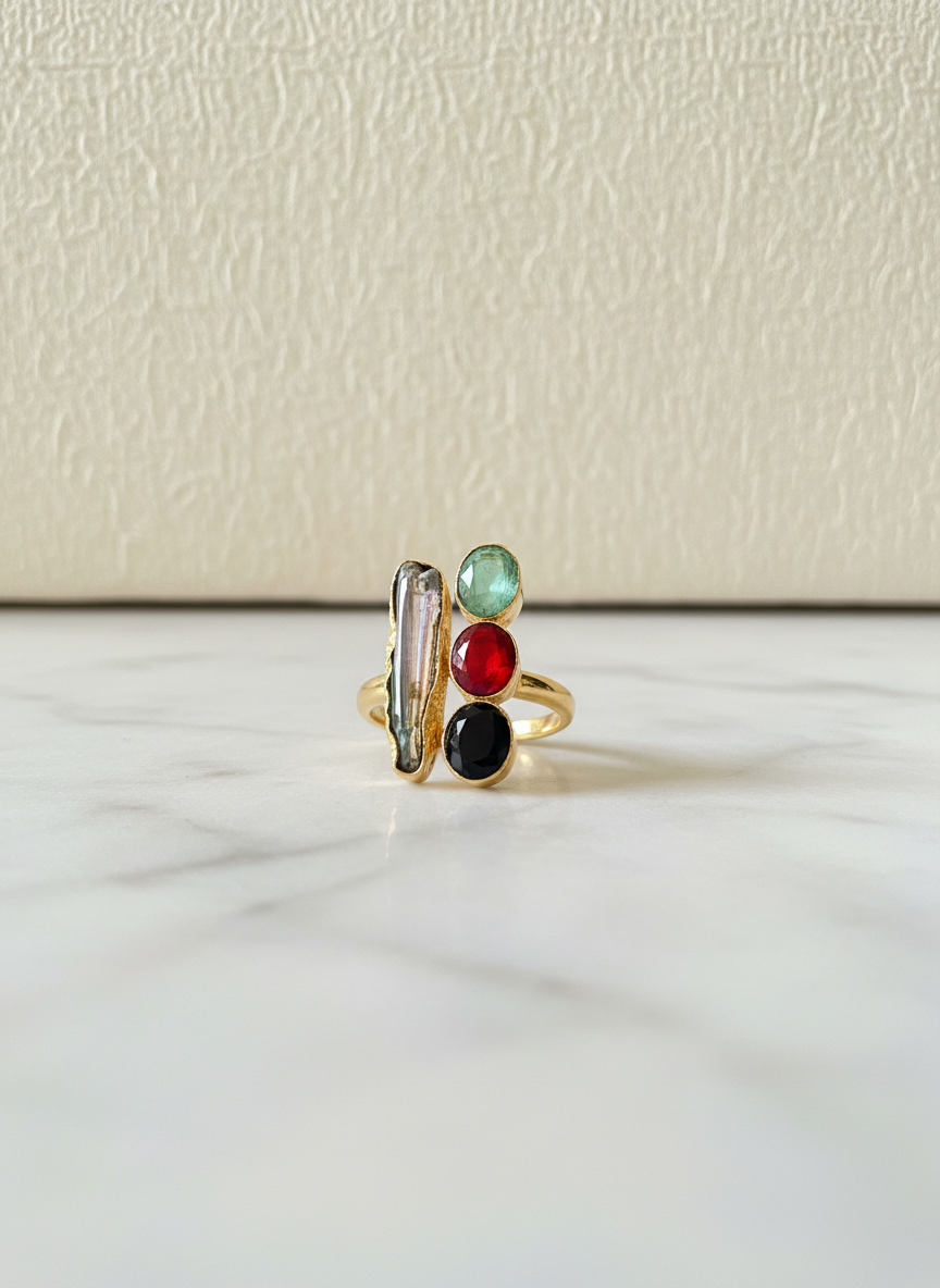 Aurora Column Ring
