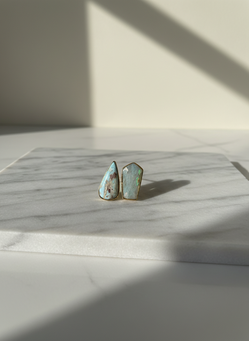 Iridescent Horizon Ring