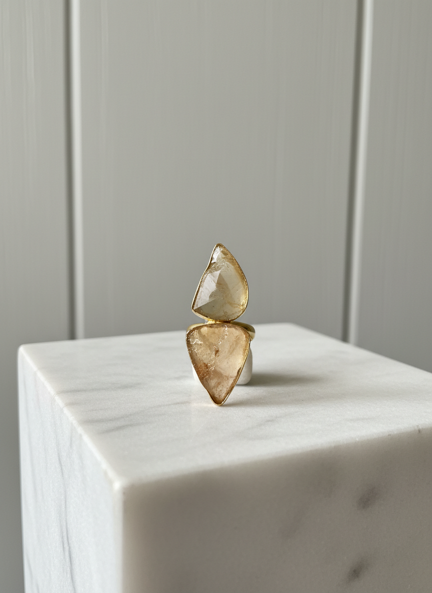 Solara Quartz Ring